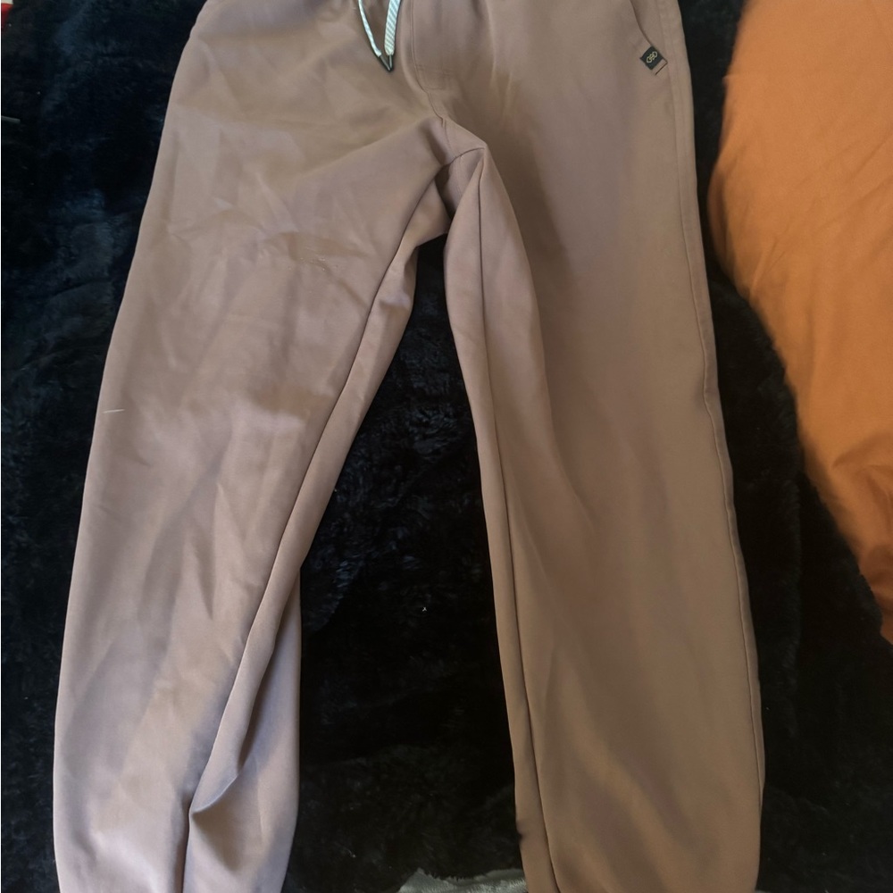 Leg3nd premium joggers
